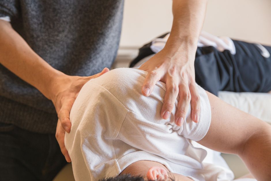 The Essential Guide to Chiropractic Care: Unlocking the Benefits