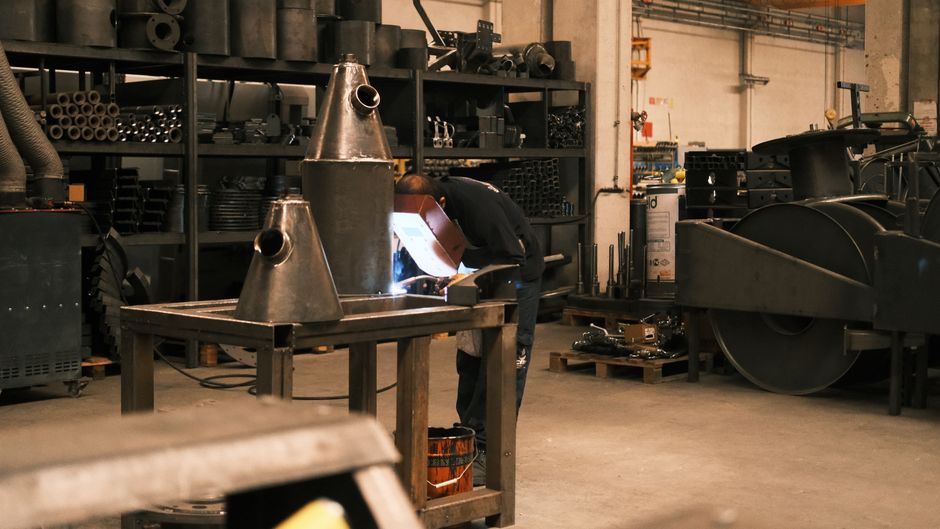 Exploring the World of Metal Fabrication Shops