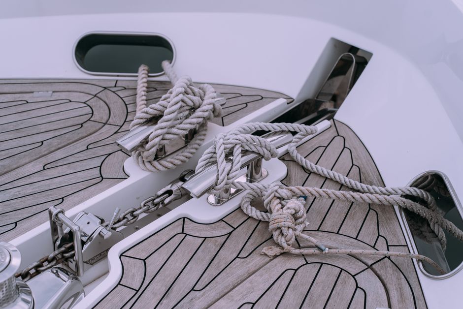 The Essential Guide to Boat Detailing Services