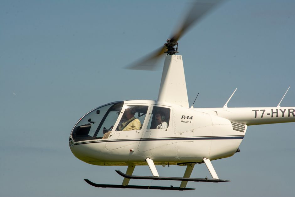 Descubre la emoción de un tour en helicóptero