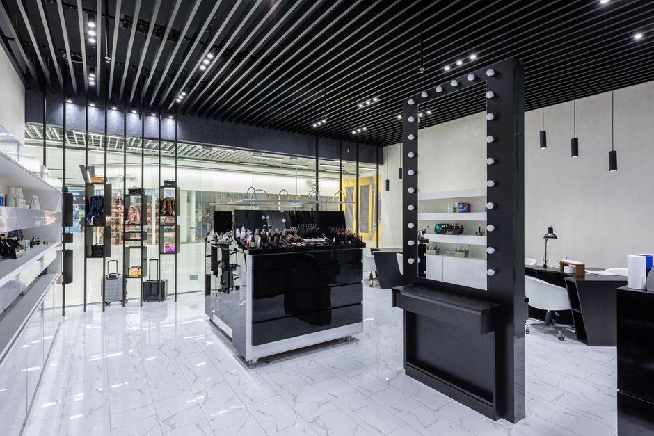 Transforming Spaces: The Role of a Commercial Interior Designer